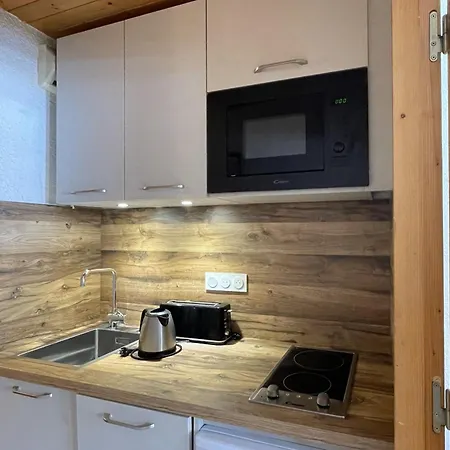 2 Pieces Pour 4 Personnes A Meribel, Et Proche Pistes - Fr-1-411-739 Apartment